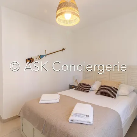 Bb With Pool, Close To The Beach, Shops דירה