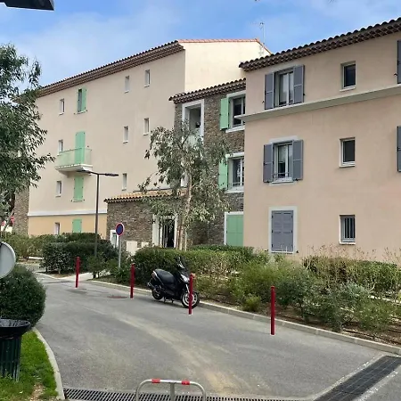 Bb With Pool, Close To The Beach, Shops דירה קבלייר-סור-מר